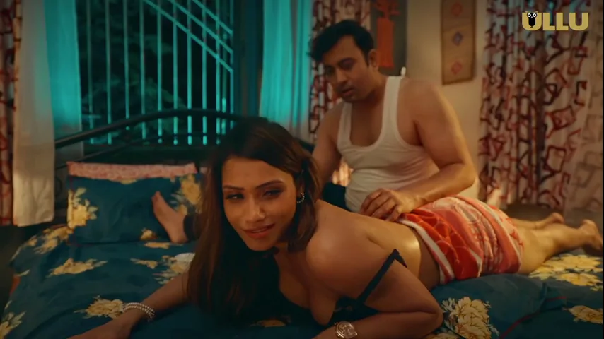 Aadhi Gharwali Ullu Web Series Part 1 E04